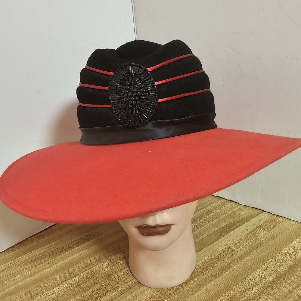 Vtg Chapeau Creations Ruth Kropveld Red Wool Hat NWT Beaded Red Hat Society Lady